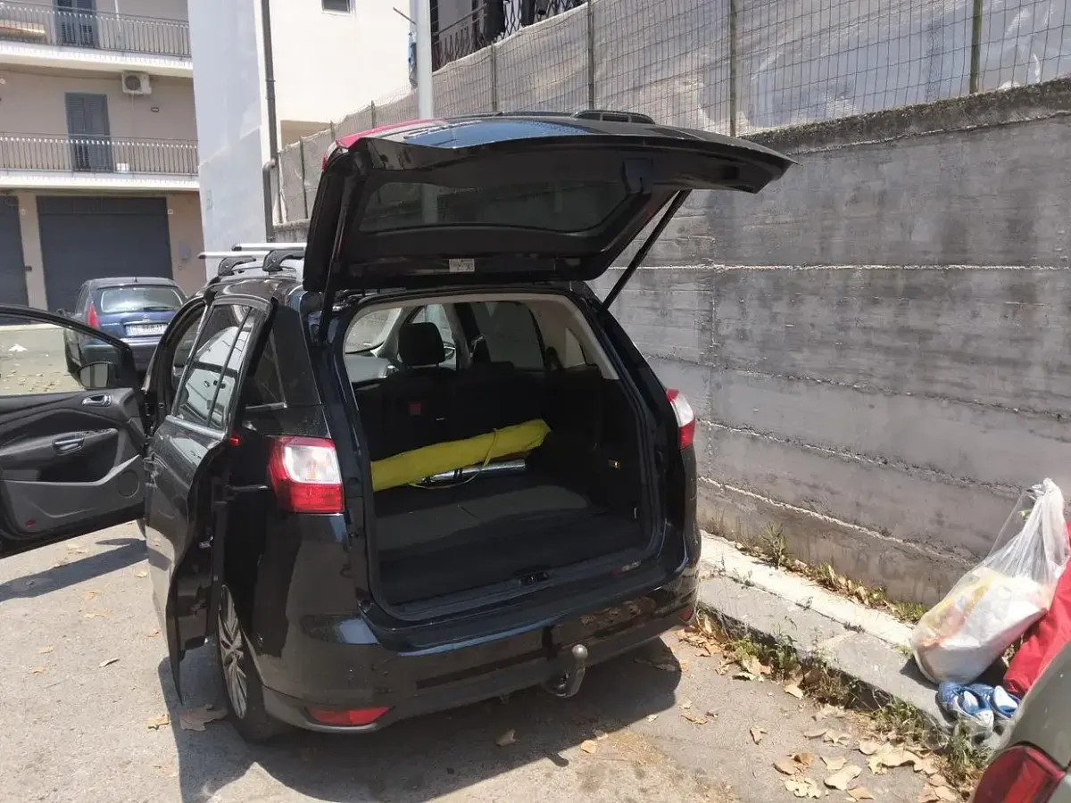 Usata Ford Grand C-Max 163 CV (119 kW) 2015 Nero Monovolume