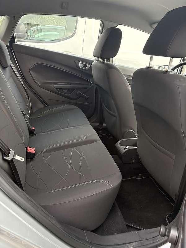 Usata Ford Fiesta 86 CV (63 kW) 2013 Utilitaria