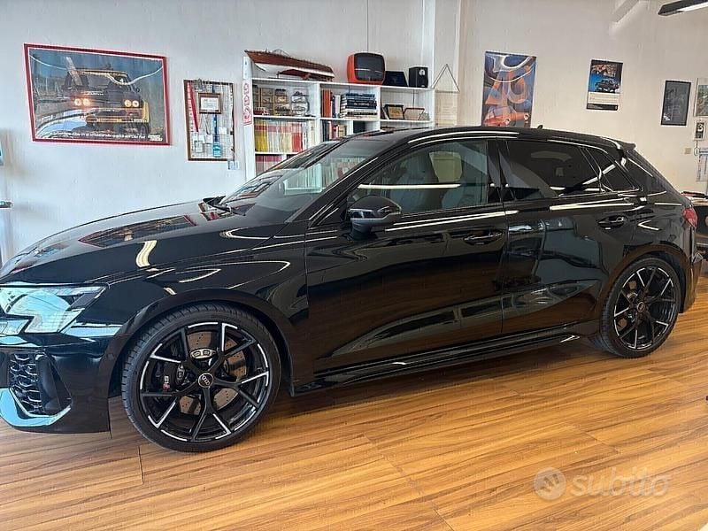 Usata Audi RS3 Black Edition 400 CV (294 kW) 2024 Nero Berlina