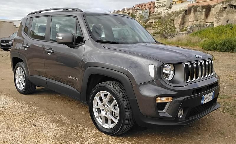 Usata Jeep Renegade Limited 131 CV (96 kW) 2021 Grigio SUV