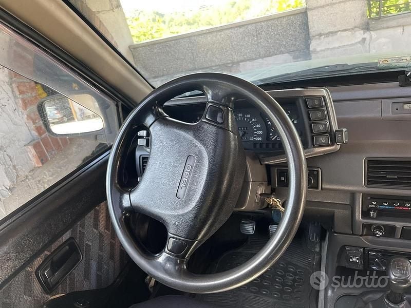 Usata Opel Frontera 115 CV (84 kW) 1997 SUV