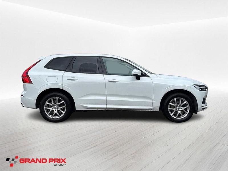 Usata Volvo XC60 Momentum 198 CV (145 kW) 2019 Bianco SUV