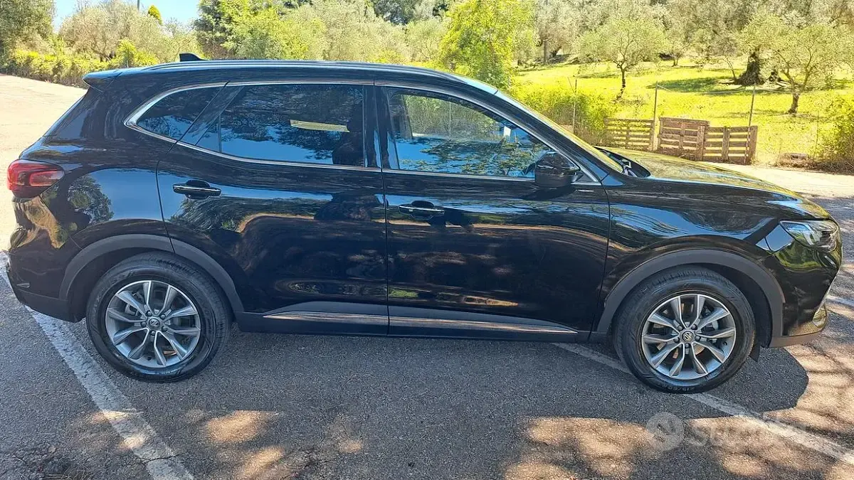 Usata MG HS Comfort 170 CV (125 kW) 2024 Nero SUV