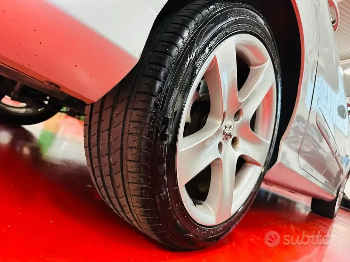 Usata Peugeot 308 110 CV (80 kW) 2010 Grigio Station wagon