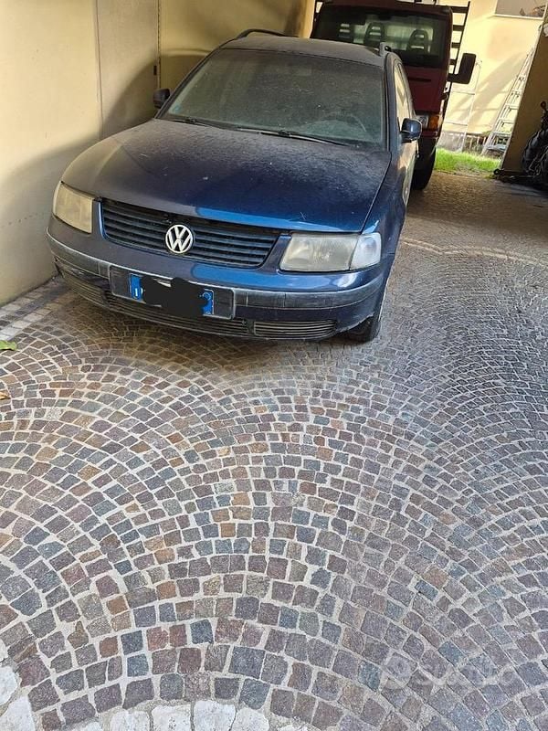 Usata VW Passat 1997 Blu Station wagon