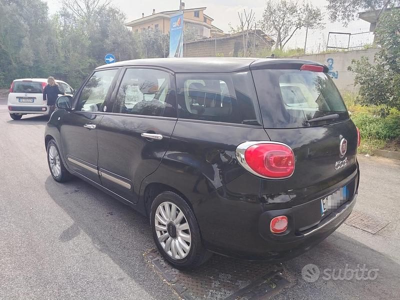Usata Fiat 500L Living 105 CV (77 kW) 2015 Nero Monovolume