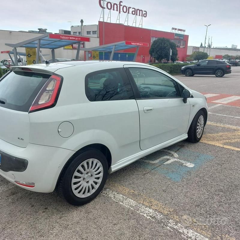 Usata Fiat Punto Evo 95 CV (69 kW) 2010 Utilitaria