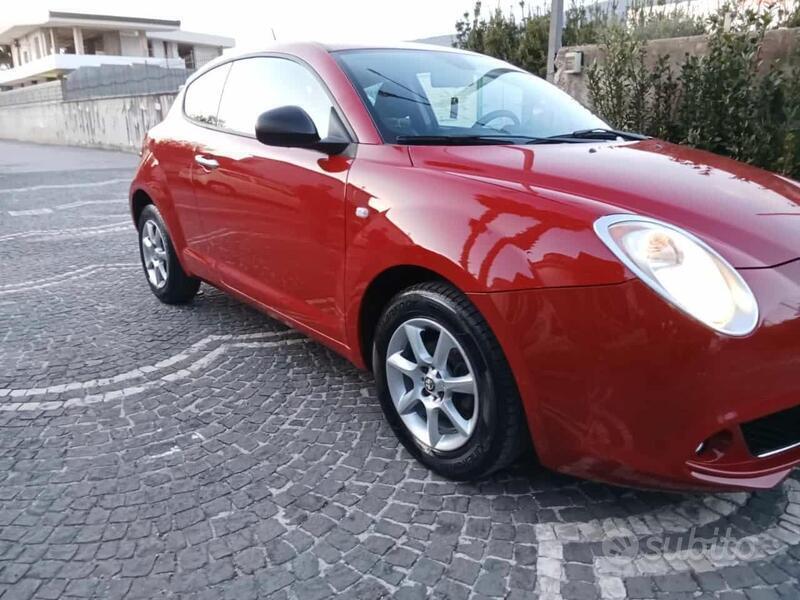 Usato 2012 Alfa Romeo MiTo Benzin (6.000 €)