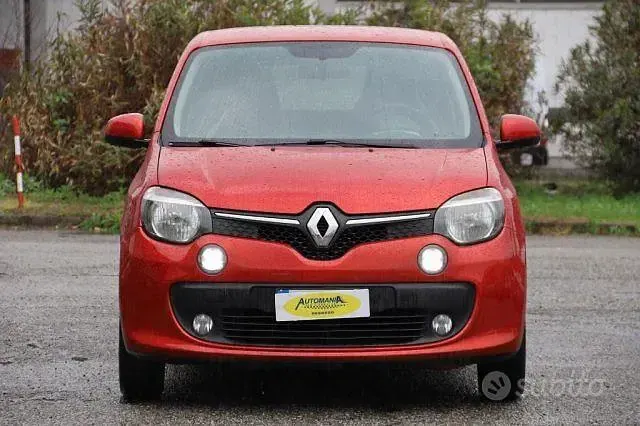 Usata Renault Twingo Life 69 CV (50 kW) 2016 Rosso Utilitaria