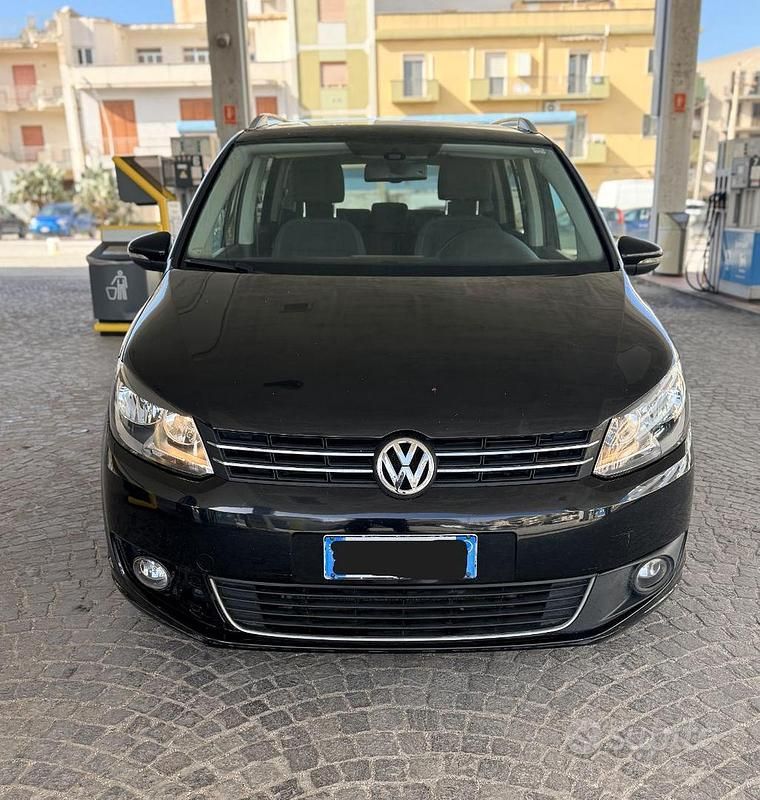 Usata VW Touran 105 CV (77 kW) 2016 Nero Monovolume