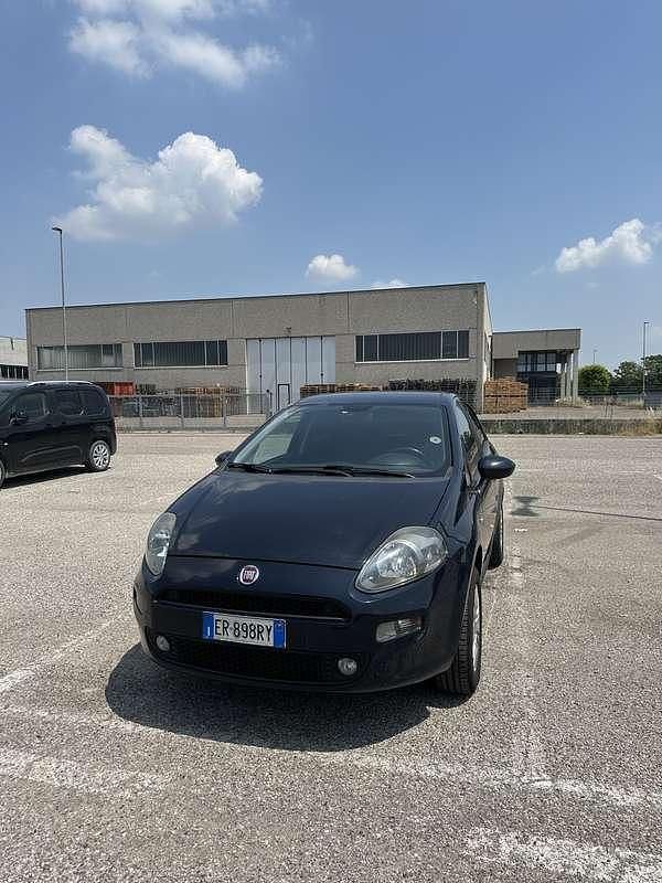 Usata Fiat Punto Evo Lounge 77 CV (56 kW) 2013 Utilitaria