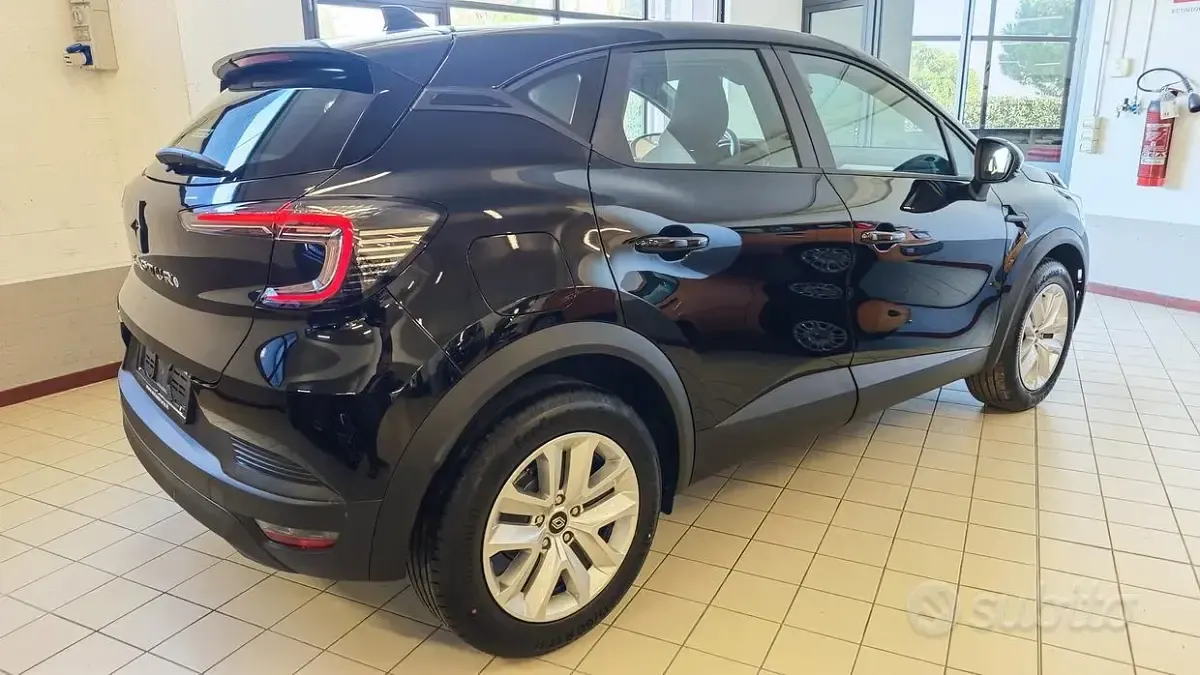 Nuova Renault Captur Evolution 116 CV (85 kW) 2026 Nero SUV