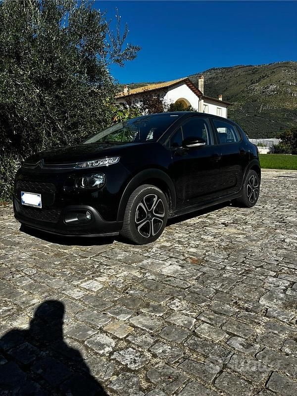 Usata Citroën C3 PureTech 83 CV (61 kW) 2018 Nero Berlina
