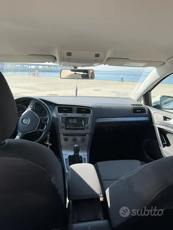 Usata VW Golf VII 90 CV (66 kW) 2014 Bianco Utilitaria