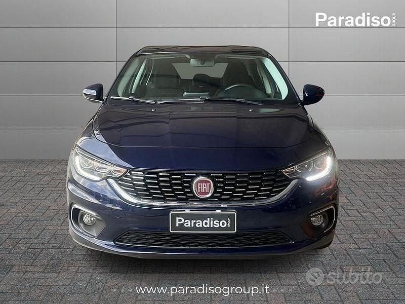 Usata Fiat Tipo Lounge 120 CV (88 kW) 2018 Blu Berlina