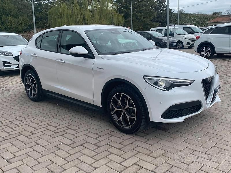 Usata Alfa Romeo Stelvio Super 190 CV (139 kW) 2021 Bianco SUV