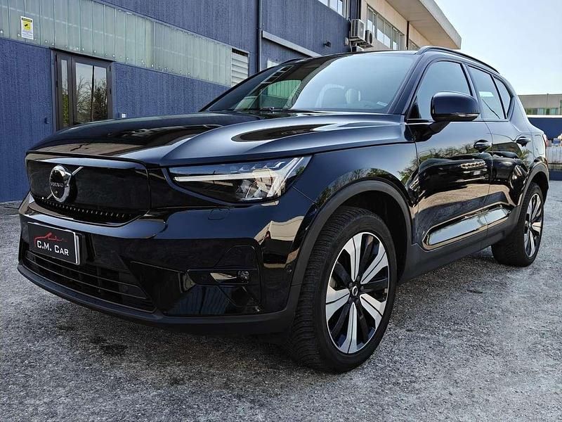 Usata Volvo XC40 Ultimate 80 kW (109 CV) 2023 Nero SUV