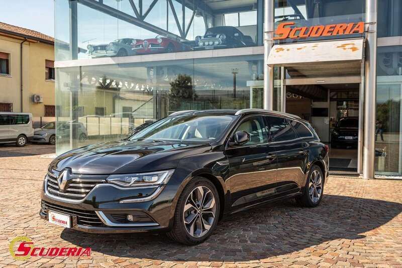 Usata Renault Talisman Business 150 CV (110 kW) 2020 Nero Station wagon