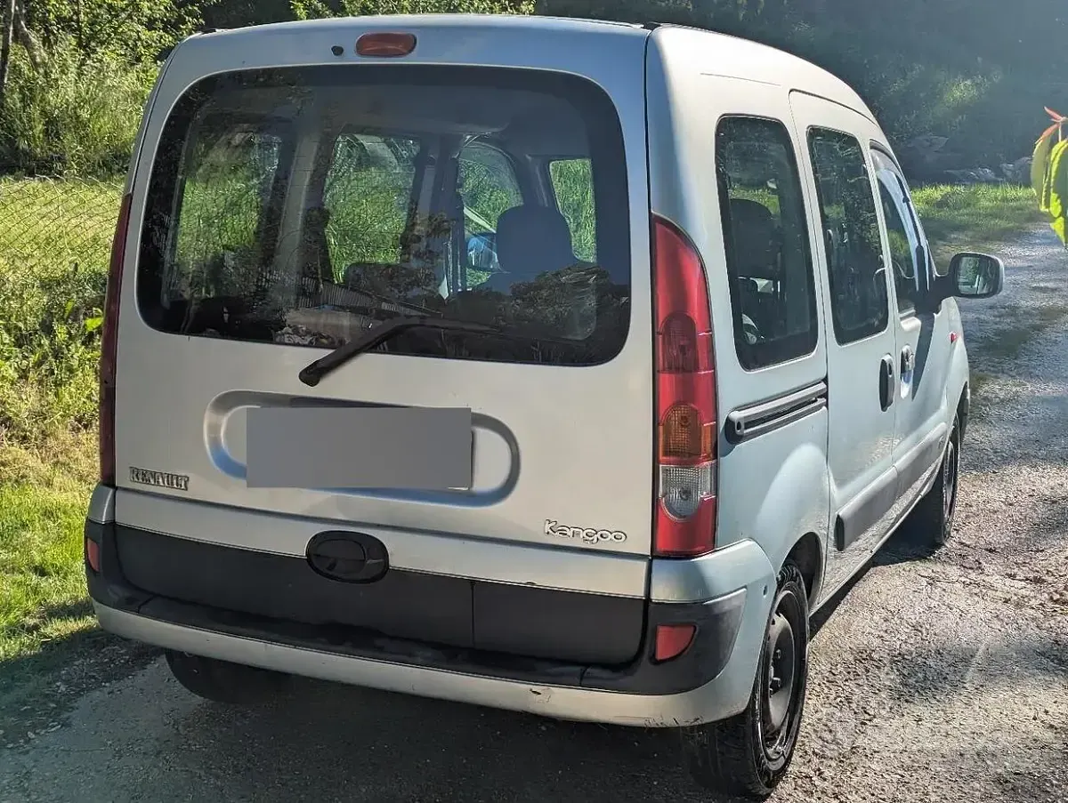 Usata Renault Kangoo 82 CV (60 kW) 2003 Monovolume