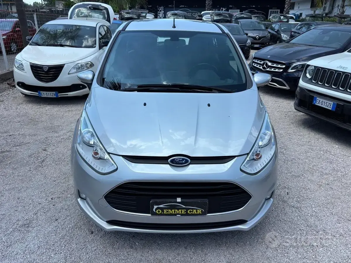 Usata Ford B-MAX Titanium 101 CV (74 kW) 2013 Grigio Monovolume