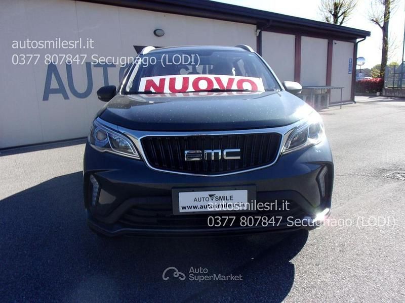 Nuova EMC QUATTRO 103 CV (75 kW) 2026 Gray SUV