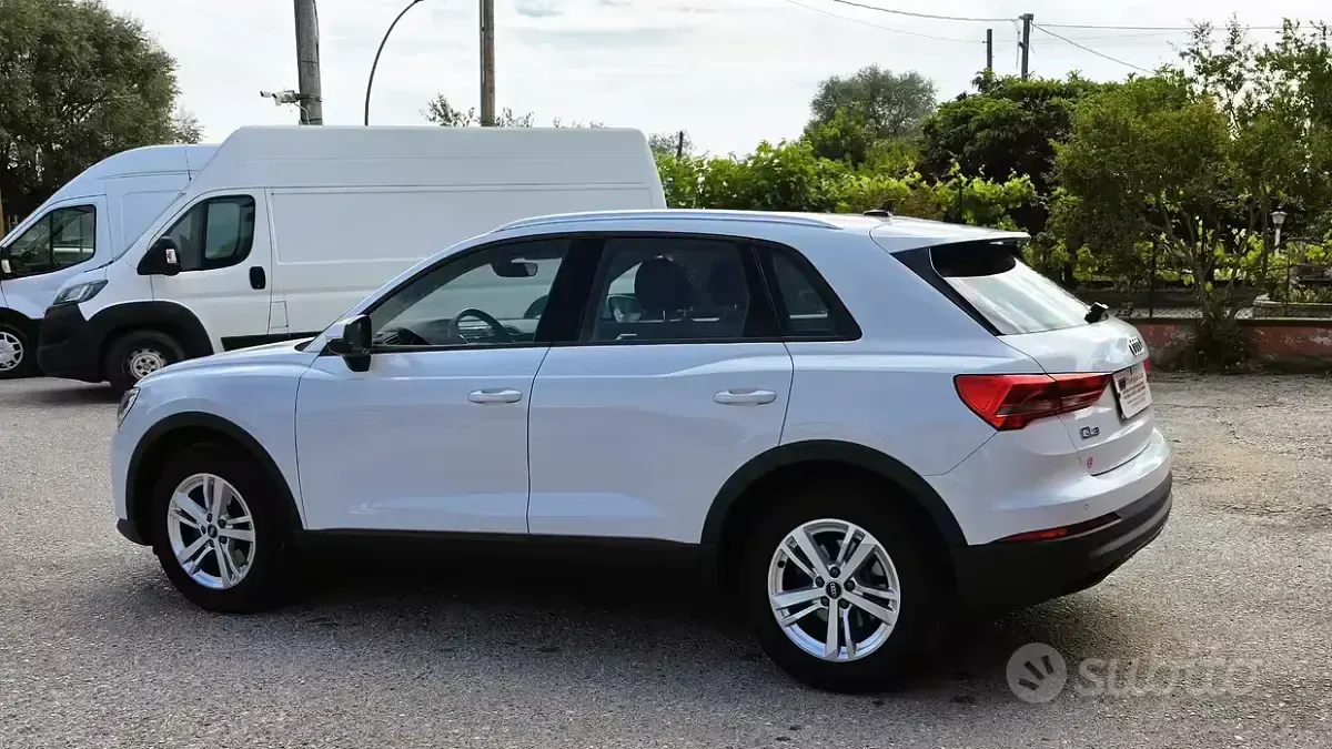 Usata Audi Q3 Business 150 CV (110 kW) 2022 Bianco SUV