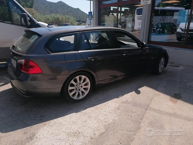 Usata BMW 320 163 CV (119 kW) 2006 Grigio Station wagon