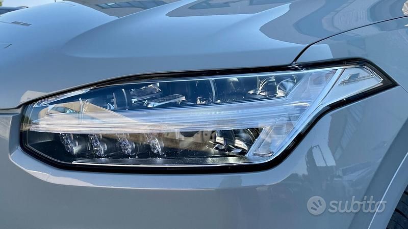 Usata Volvo XC90 Ultimate 235 CV (172 kW) 2023 Blu SUV