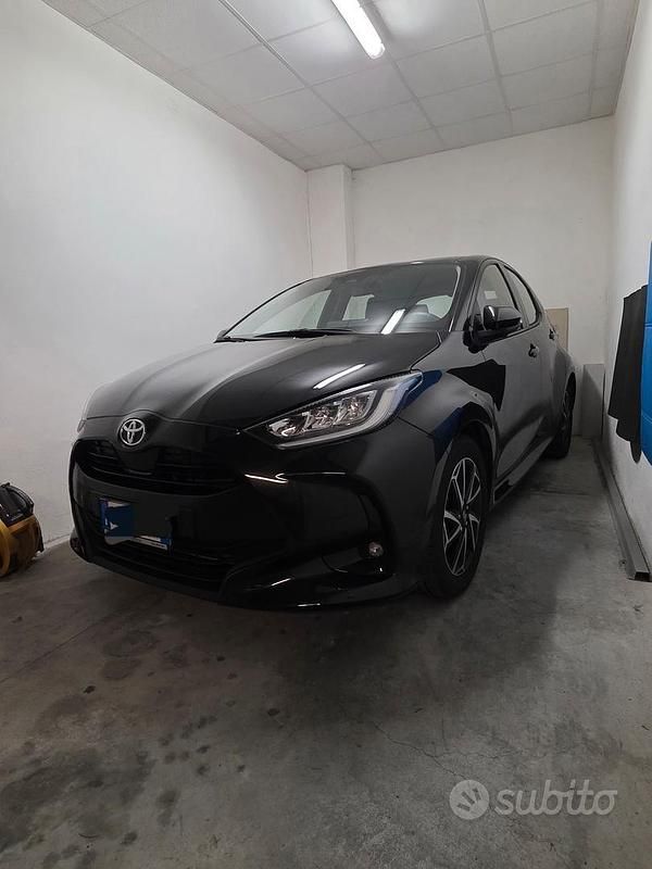 Usata Toyota Yaris Trend 2023 Nero Utilitaria