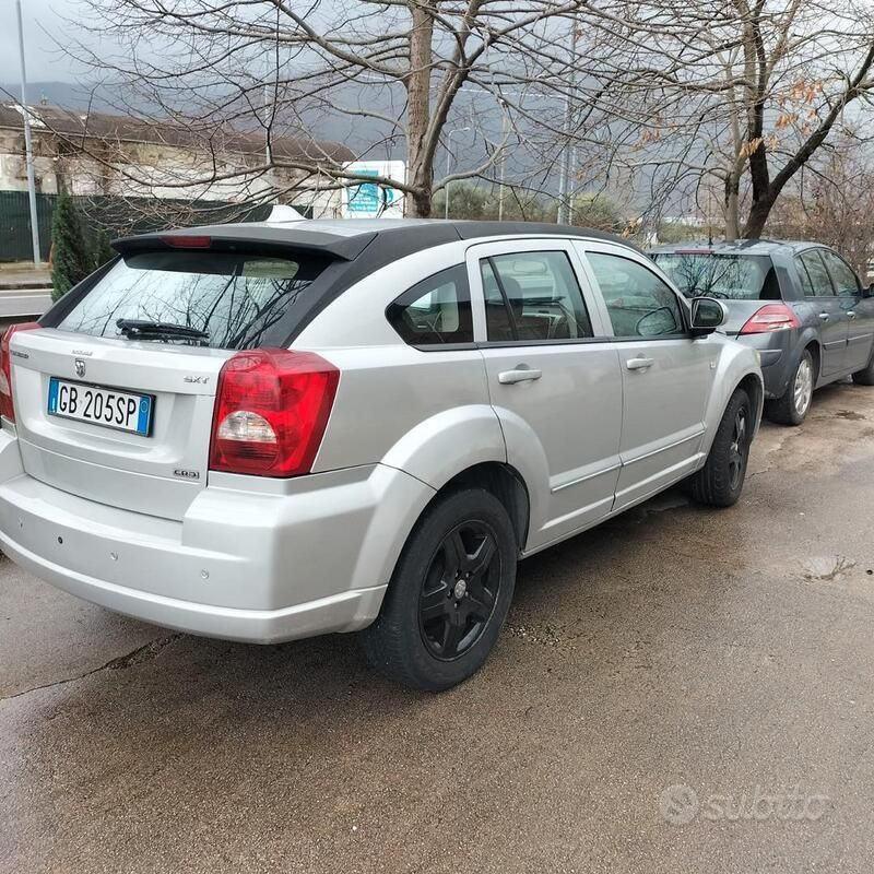 Usata 2008 Dodge Caliber Due volumi | 2500 € (Buon prezzo) - Immagine 1/3