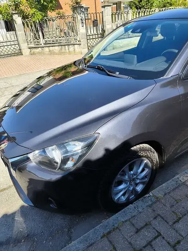 Usata Mazda 2 Evolve 105 CV (77 kW) 2017 Utilitaria