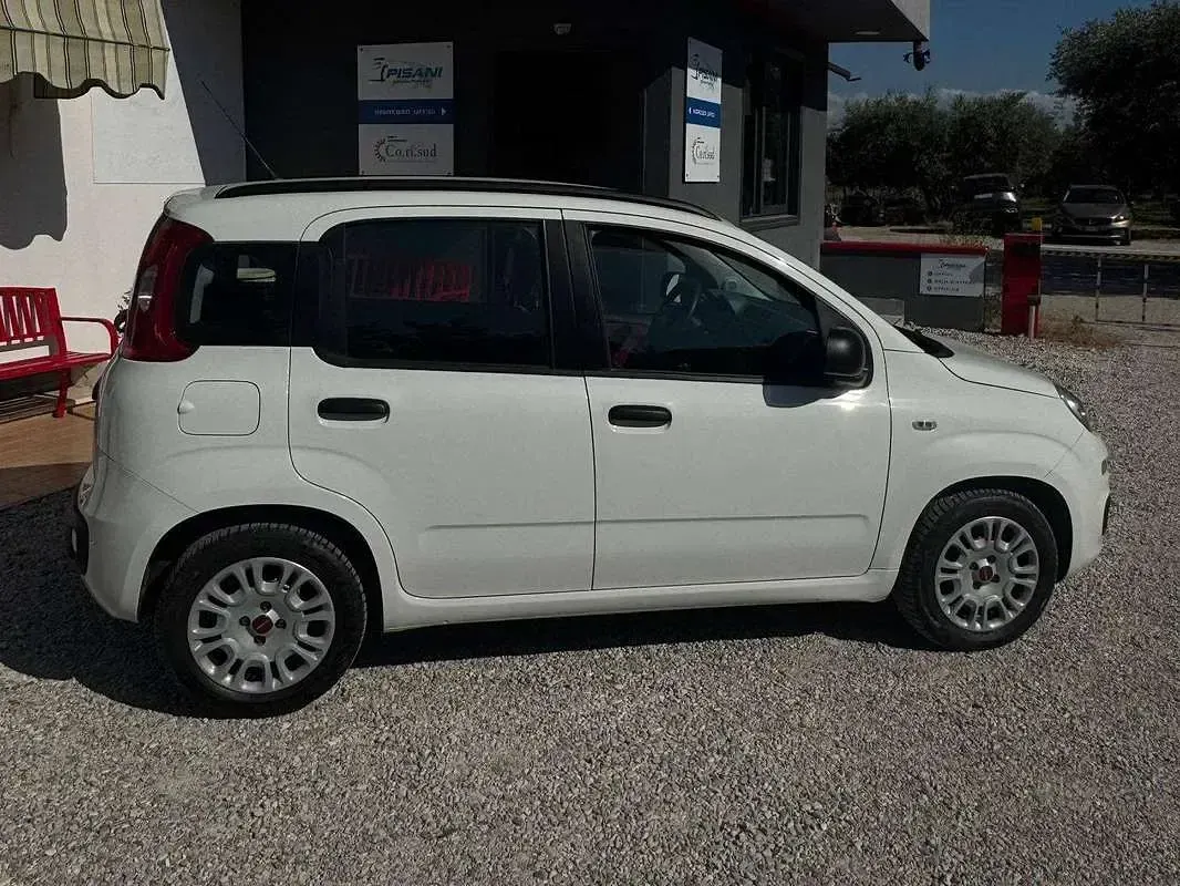 Usata Fiat Panda Easy 75 CV (55 kW) 2013 Bianco Utilitaria