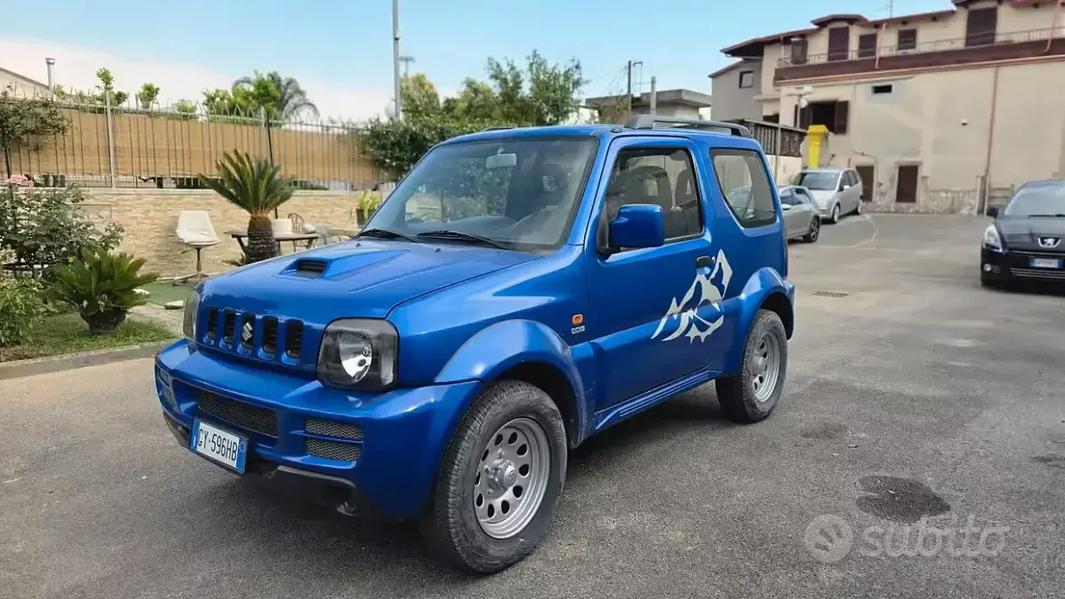 Usata Suzuki Jimny 86 CV (63 kW) 2010 Bluazzurro SUV