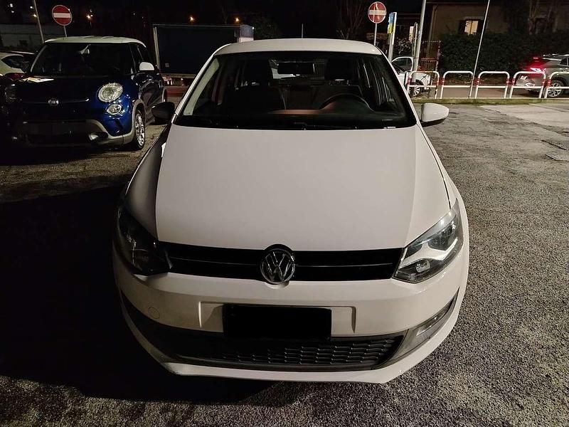 Usata VW Polo Comfortline 69 CV (50 kW) 2012 Bianco Utilitaria