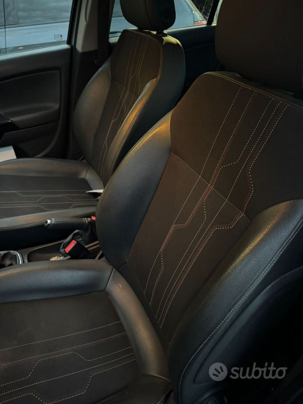 Grigio Usata 2014 Opel Corsa Due volumi | 4500 € (Buon prezzo) - Immagine 1/4