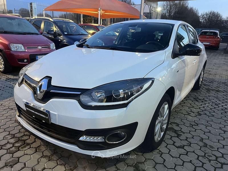 Usata Renault Mégane LIMITED 132 CV (97 kW) 2014 Bianco Berlina