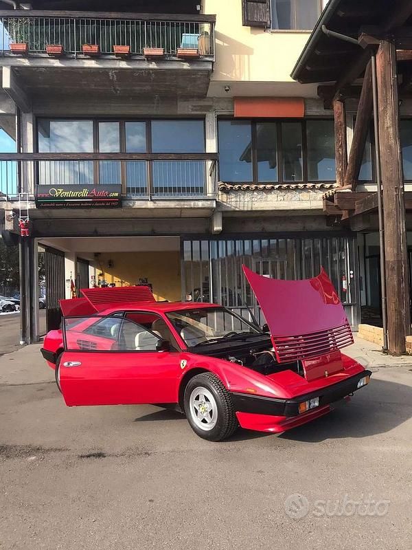 Usata Ferrari Mondial 1982 Blu Coupé
