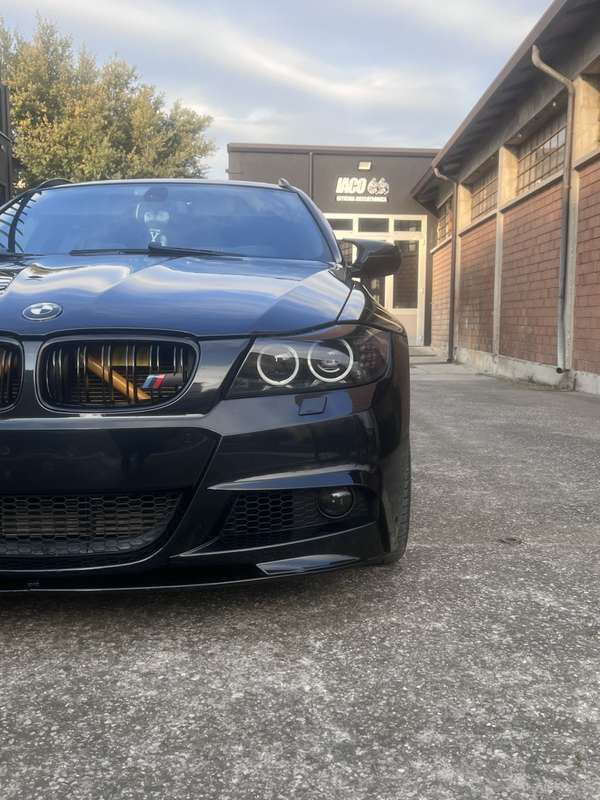 Usata BMW 320 M Sport 184 CV (135 kW) 2011 Nero Station wagon