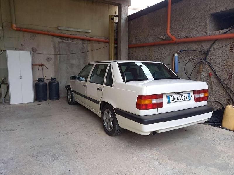 Usata Volvo 850 143 CV (105 kW) 1994 Bianco Berlina