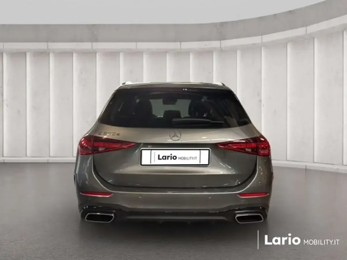 Usata Mercedes C200 Premium Plus 163 CV (119 kW) 2023 Grigio medio Station wagon