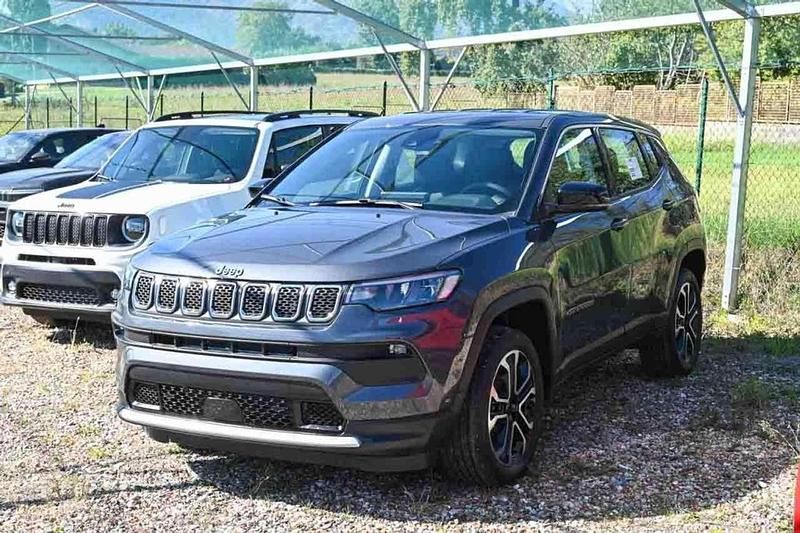 Nuova Jeep Compass Altitude 179 CV (131 kW) 2026 Grigio SUV