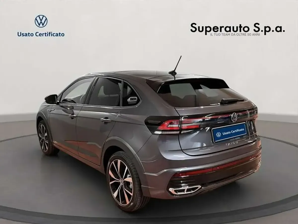 Usata VW Taigo R-line 116 CV (85 kW) 2024 Grigio SUV