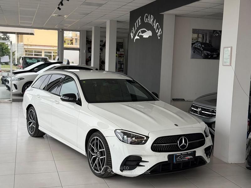 Usata Mercedes E300 Premium Plus 265 CV (194 kW) 2022 Bianco Station wagon