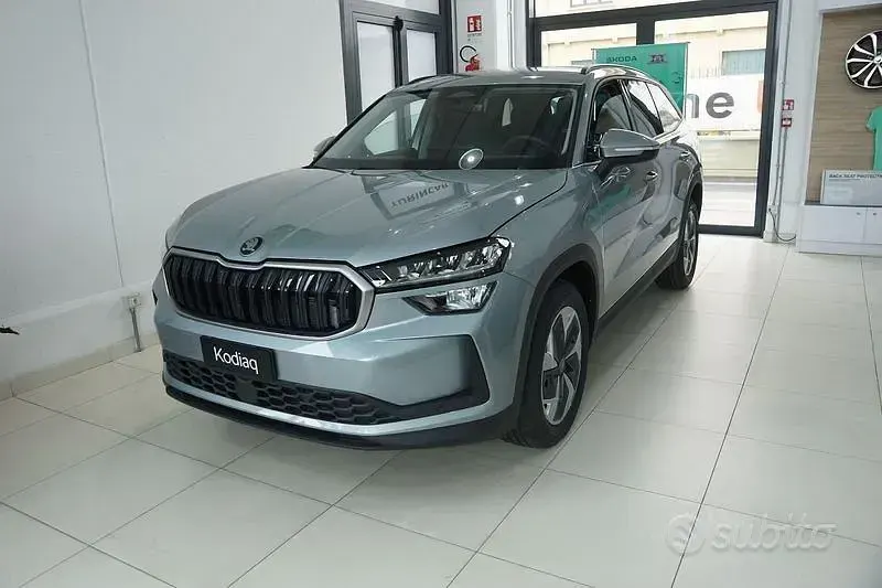 Ny Skoda Kodiaq Executive 150 HK (110 kW) 2026 Grå SUV