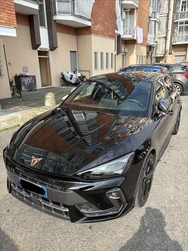 Usata Cupra Leon 150 CV (110 kW) 2024 Berlina