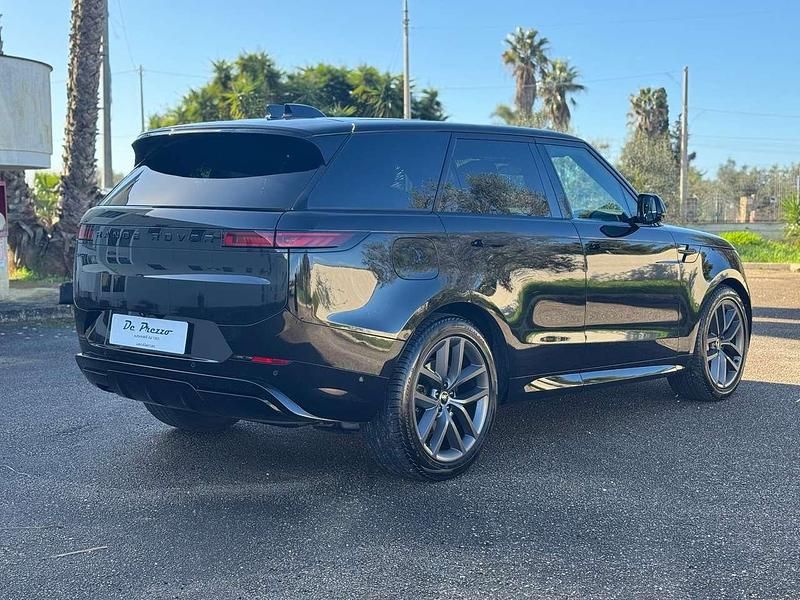 Usata Land Rover Range Rover Sport SE Dynamic 249 CV (183 kW) 2025 Nero SUV