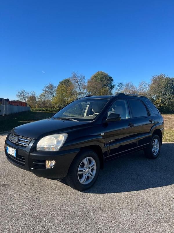 Usata Kia Sportage Active 112 CV (82 kW) 2005 Marrone SUV