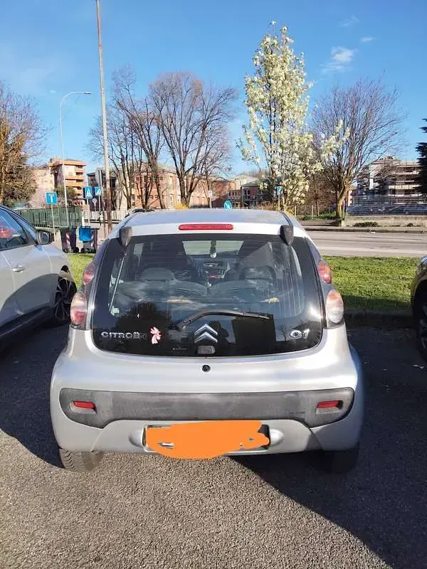 Usata Citroën C1 68 CV (50 kW) 2007 Argento Utilitaria