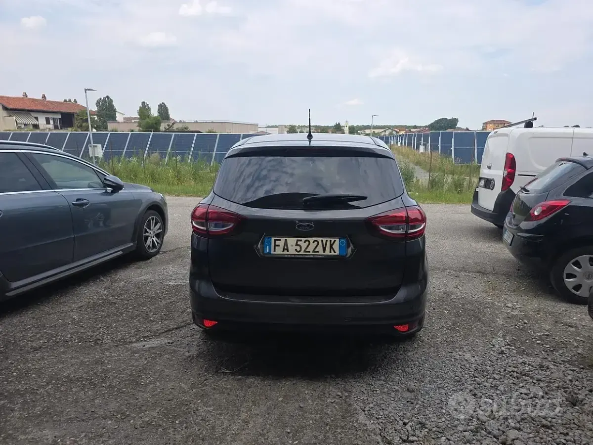 Usata Ford C-MAX Titanium 150 CV (110 kW) 2015 Grigio Monovolume