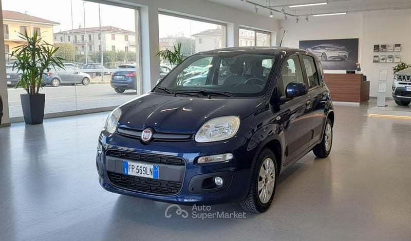Blu Usata 2018 Fiat Panda Easy Tre volumi | 8300 € (Buon prezzo) - Immagine 1/2